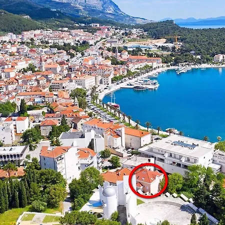 In 6683 Apartamento Makarska